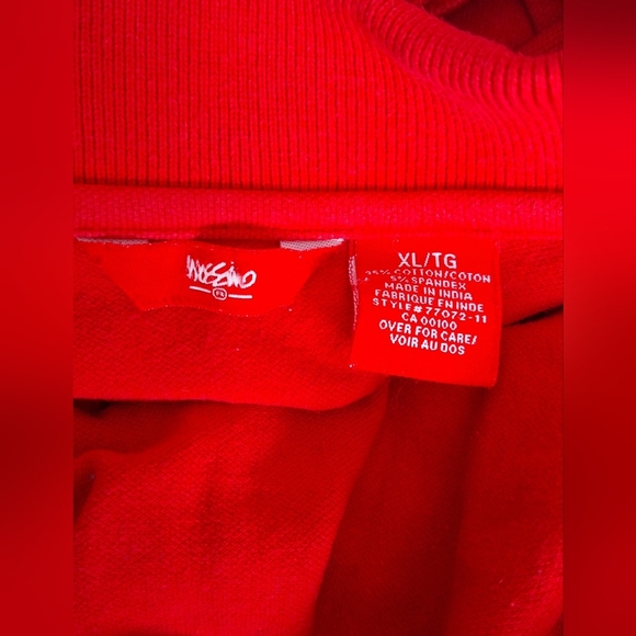 Mossimo size XL crop top - Picture 3 of 4